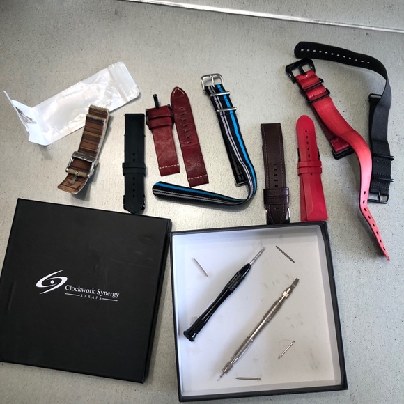 clockwork synergy Other - Assorted WATCHBAND STRAPS 22 mm/clockwork synergy